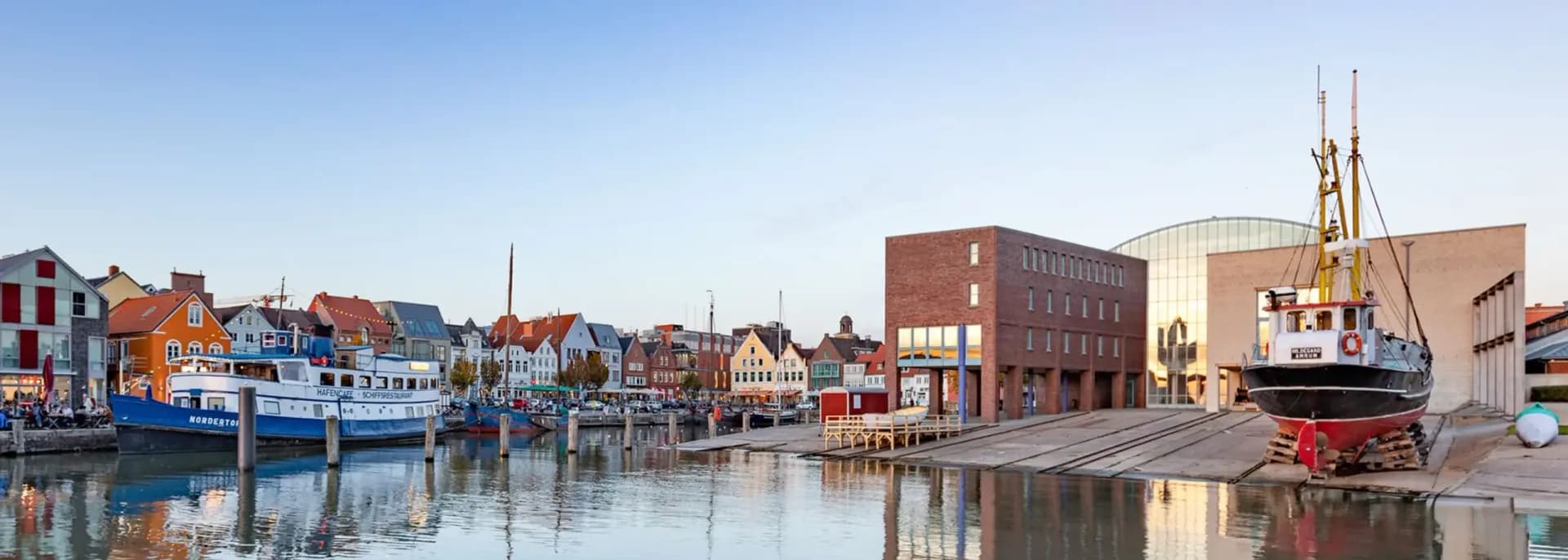 Ferienhaus und Ferienwohnung in Husum